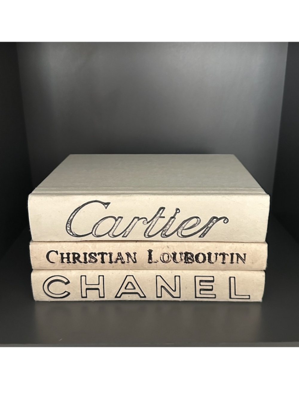 E Lawrence Ltd. Designer Decorative Books